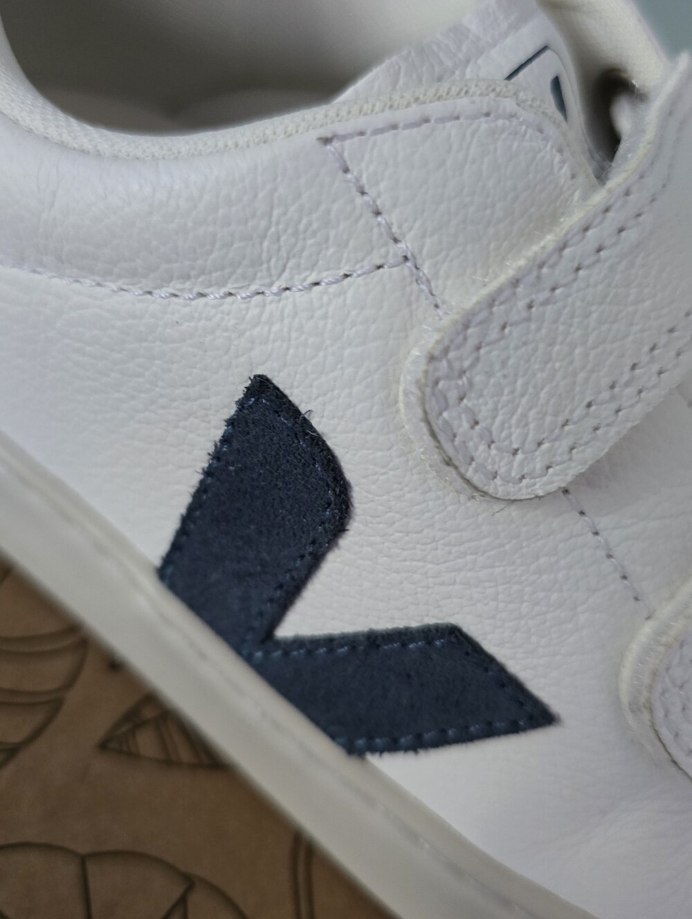 VEJA Kids Esplar Sneakers - With White Blue Accent Velcro Straps Wide Toe Box - Picture 12 of 13
